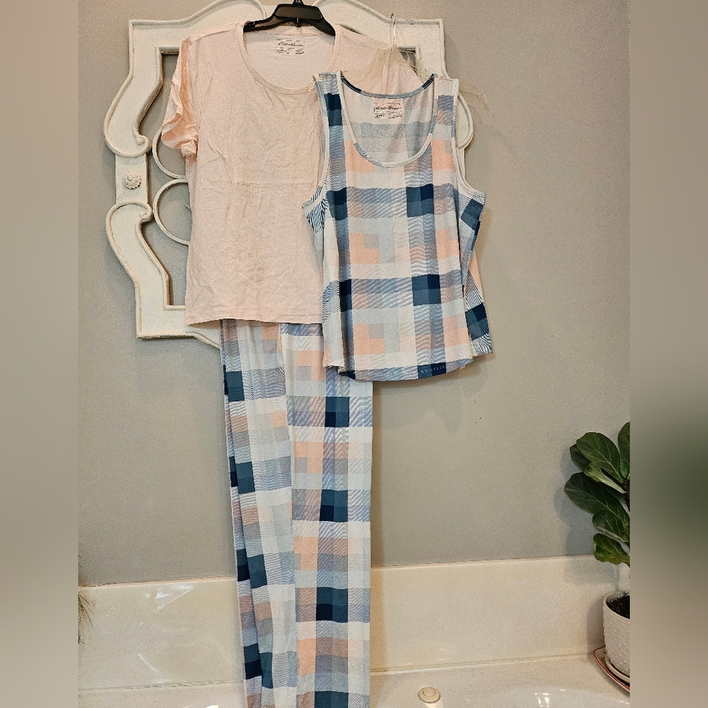NwoT EDDIE BAUER Plaid Pajama Set - Blue and Pink 3 pc. (Z32)